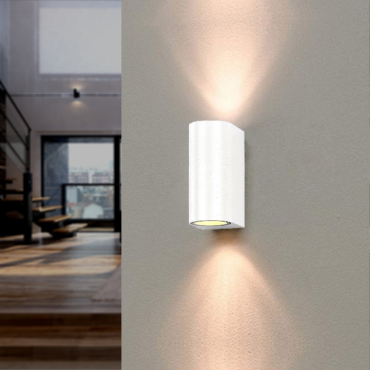Weiße LED-Wandleuchte IP44 Doppelstrahl GU10