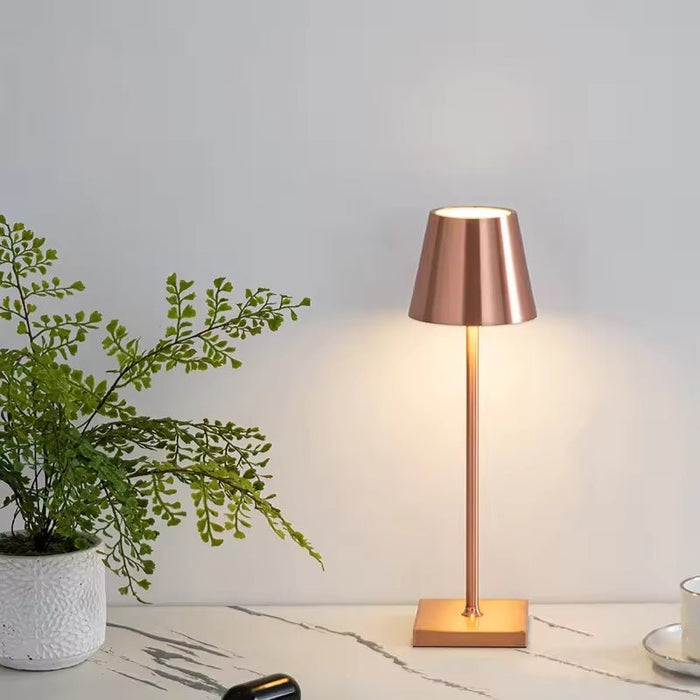 Candeeiro de mesa táctil recarregável 3W CCT