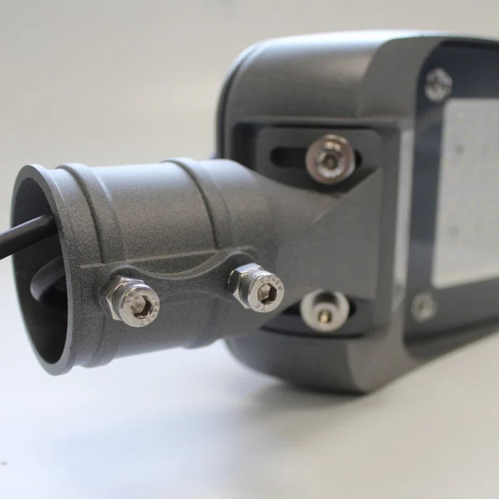 Foco LED Urbano 100W 160lm/W IP66 220V con Sensor de Luz