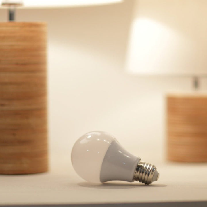 Ampoule LED Connectée Wifi E27 4.5W G45 RGBW - Silumen