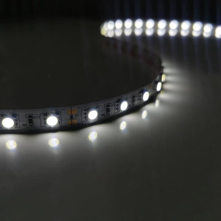 Bandeau LED 12V 5M 5050 60LED/m - Silumen