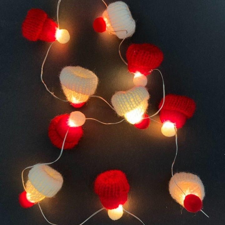 Guirlande Lumineuse Bonnet de Noël 10LED, ROUGE et BLANC - Silumen