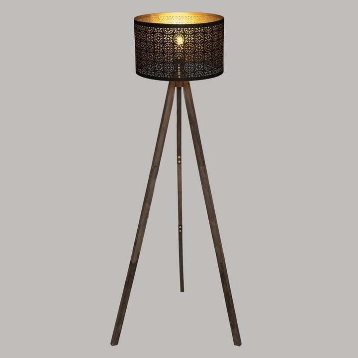 Lampadaire Salon Trépied en métal et pin H149cm - Silumen
