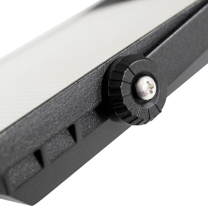Projecteur LED Connecté WiFi RGBW 20W IP44 avec Détecteur de Mouvement - Silumen