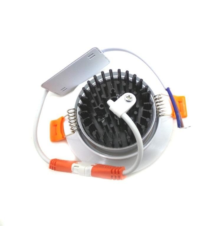 Spot Encastrable LED Orientable 7W 80° Rond - Silumen