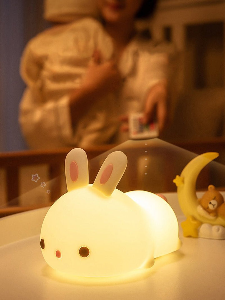 Veilleuse de Nuit Lapin Allongé Tactile en Silicone (avec câble usb) - Silumen