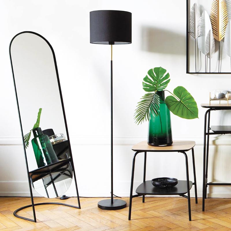 Lampadaires Noirs