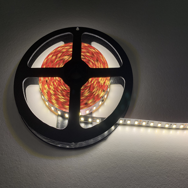 Bandeau LED 24V 5m 2835 120LED/m Rangée Simple IP20