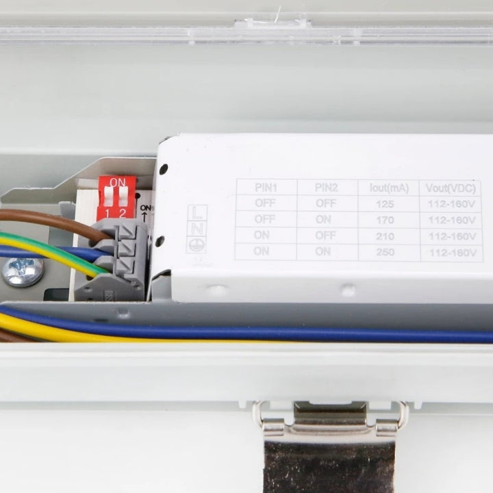 Réglette LED Étanche 150cm 60-80W 180lm/W IP66 avec Module de Secours 3H + AT