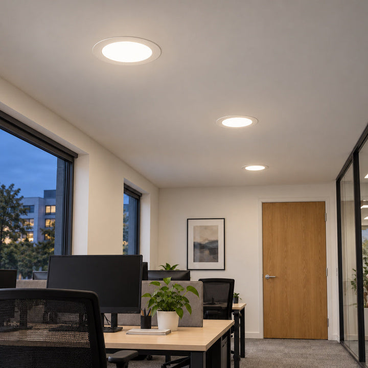 Downlight Dalle LED Ronde Ø198mm 15W Blanc CCT – rendu allumé
