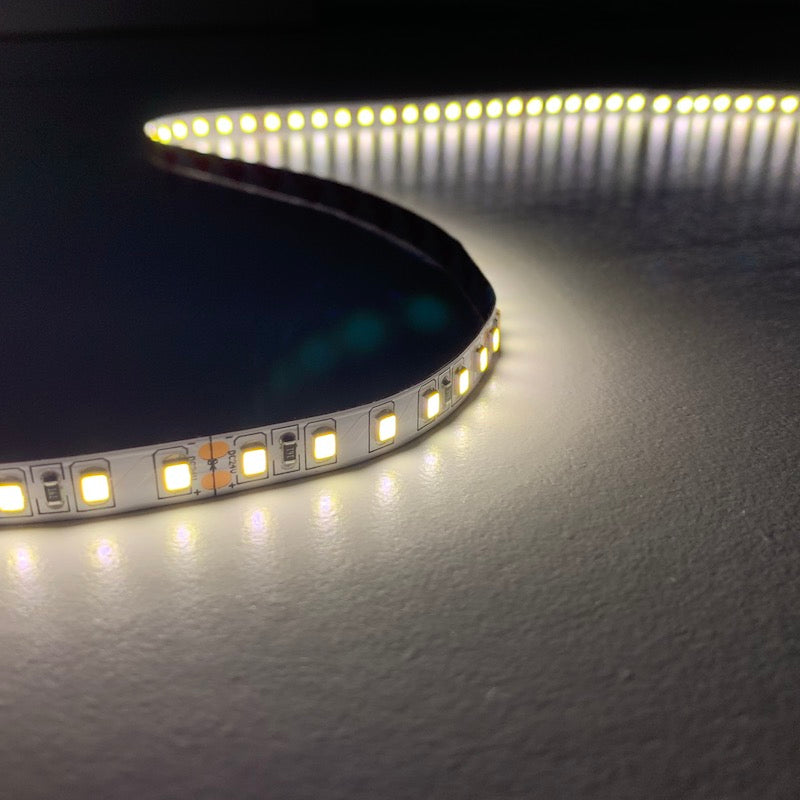 Bandeau LED 24V 5m 2835 120LED/m Rangée Simple IP20