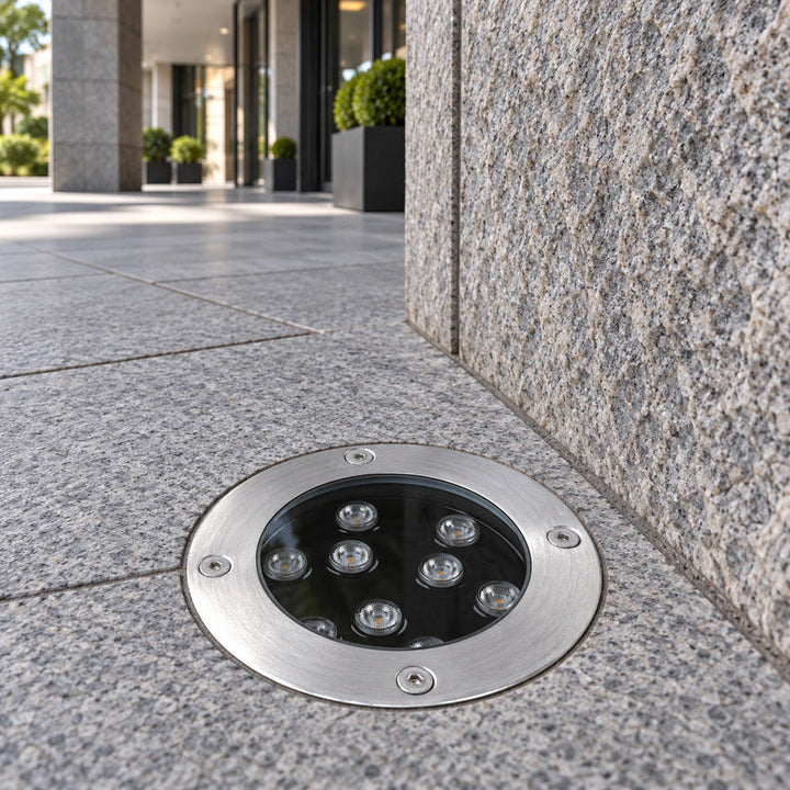 Spot Extérieur Encastrable 9W IP67 220V Sol 30° Ø120 – mise en situation