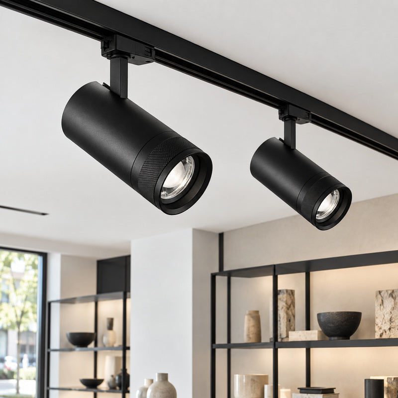 Spot LED em Trilho Preto Ângulo Ajustável Trifásico 30W 15-60° CCT TRIAC Dimmable