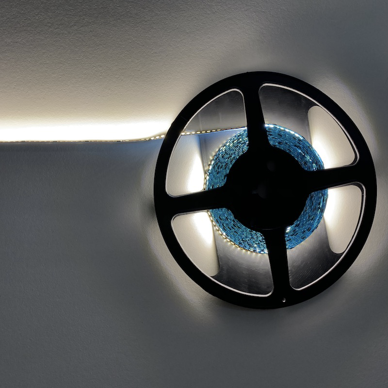 Bandeau LED 24V 5m 2835 240LED/m Rangée Simple IP20