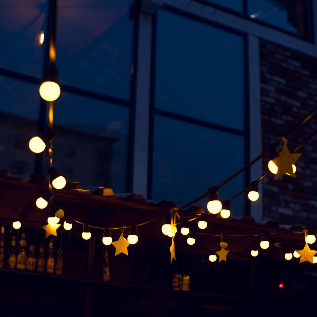 Guirlande Guinguette LED 13m 20pcs IP65 6W avec Câble Blanc