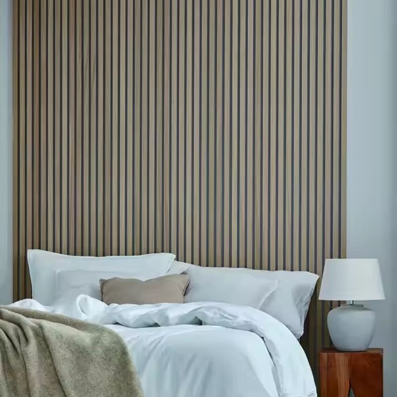 Lot de 8 Panneaux Acoustiques Muraux - Tasseaux Finition Noyer - Fond Noir - 240x60x2,2cm