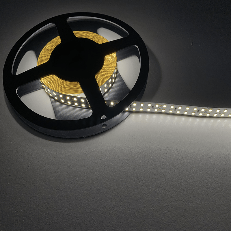 Bandeau LED 24V 5m 2835 240LED/m Double Rangée IP20