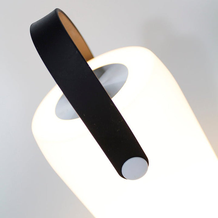 Lampe Nomade Tactile LED en plastique 10cm - Silumen