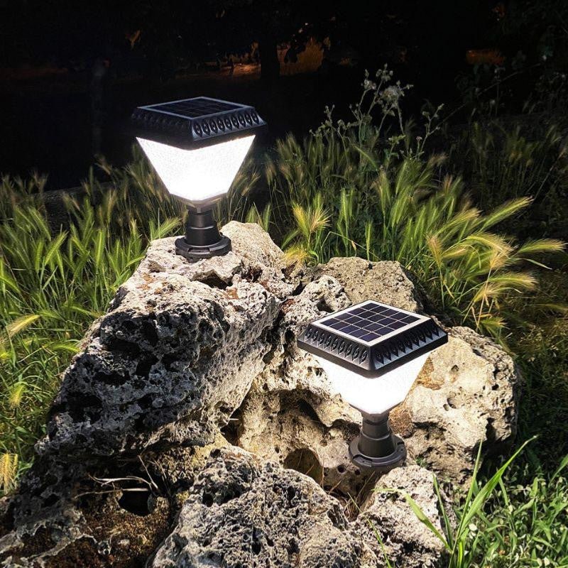 Lanterne Extérieure Solaire Crépusculaire IP65 2W - Silumen