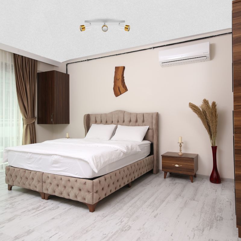 Plafonnier 3 Spots Orientables OR pour Ampoule GU10 - Silumen